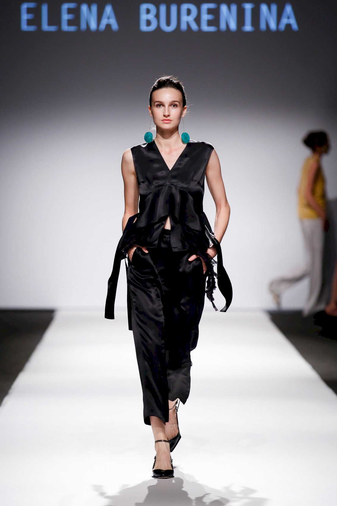 Elena Burenina - MQ Vienna Fashion Week 18