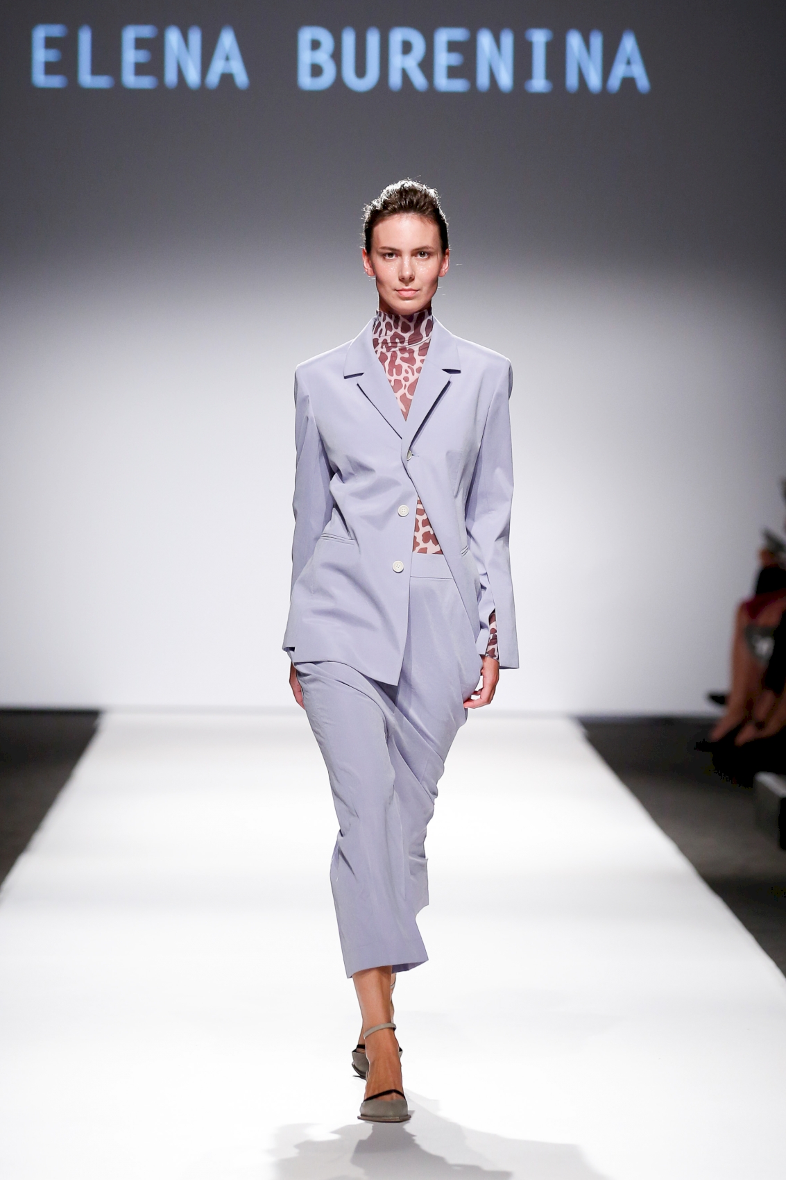 Elena Burenina - MQ Vienna Fashion Week 18