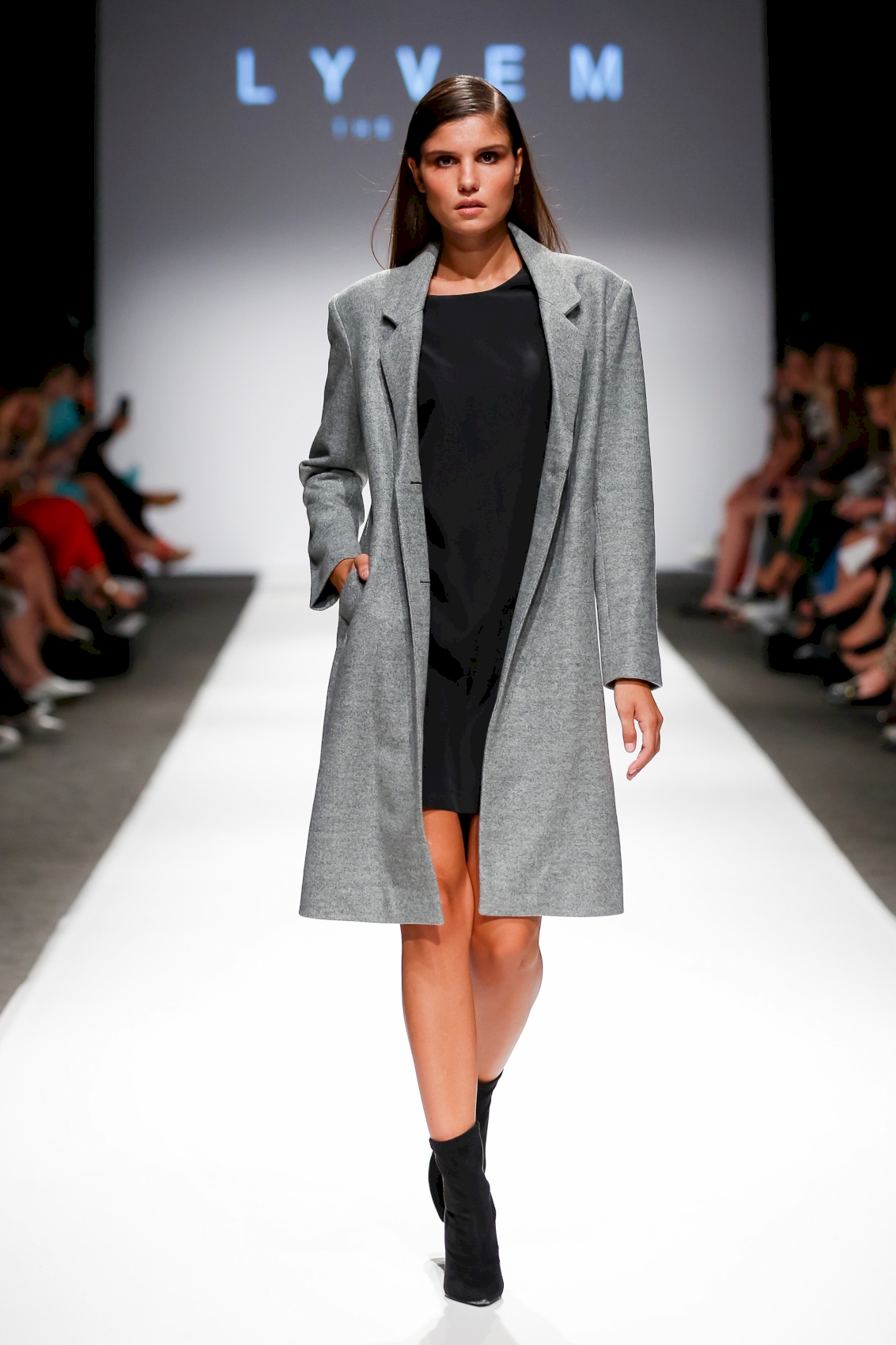 Lyvem The Label - MQ Vienna Fashion Week 18